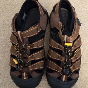 Keen Kids Brown and Black Adventure Sandals